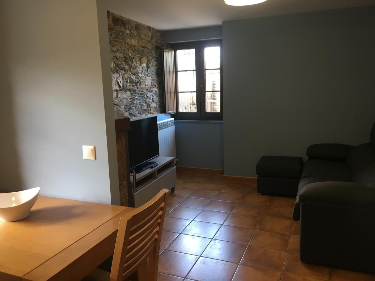 Apartamentos Carola San Tirso de Abres Extérieur photo